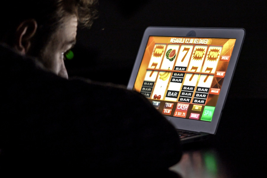 Online Gambling Game